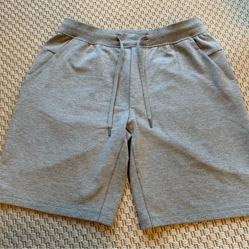 Lululemon Men‘s City Sweat Short 9“ Heathered Grey